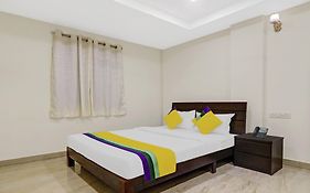Itsy Hotels Infinity, Hitech City